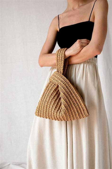 crochet raffia summer bag pattern